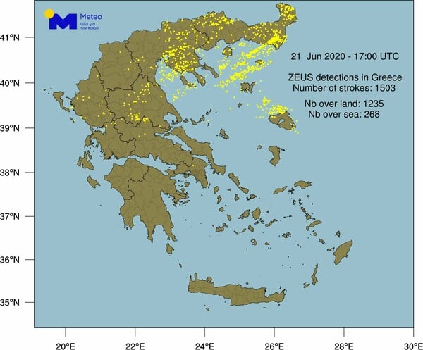 Κακοκαιρία: Πλημμύρες από τις έντονες βροχές, ζημιές από το χαλάζι- 1.500 κεραυνοί