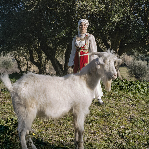 Η ζωντανή τέχνη της παραδοσιακής φορεσιάς