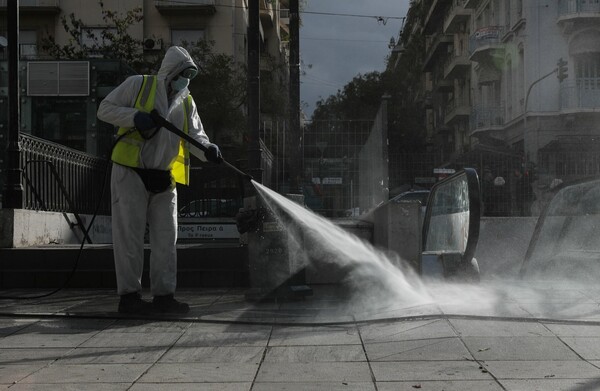 Ο «χάρτης» του κορωνοϊού: 4 περιοχές με τριψήφιο αριθμό κρουσμάτων- 879 συνολικά σε Αττική και Θεσσαλονίκη