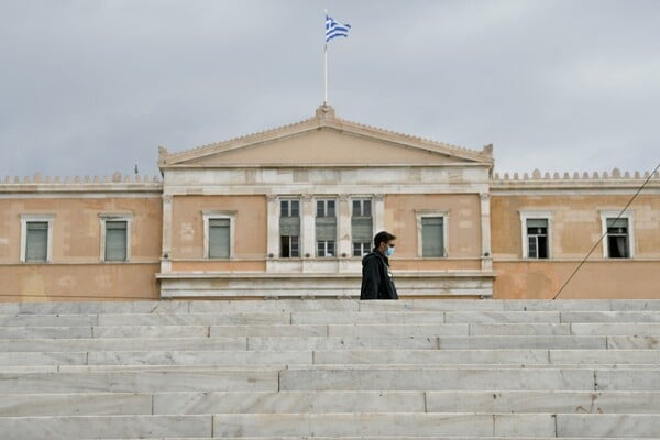 Ο χάρτης του κορωνοϊού: Σε ποιες περιοχές εντοπίστηκαν τα 937 νέα κρούσματα