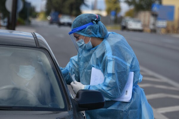 Κορωνοϊός: 974 rapid test σε 8 περιοχές της χώρας - Πόσα κρούσματα εντοπίστηκαν