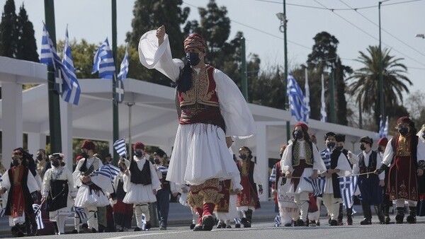 25η Μαρτίου: Live η στρατιωτική παρέλαση για τα 200 χρόνια από την Επανάσταση