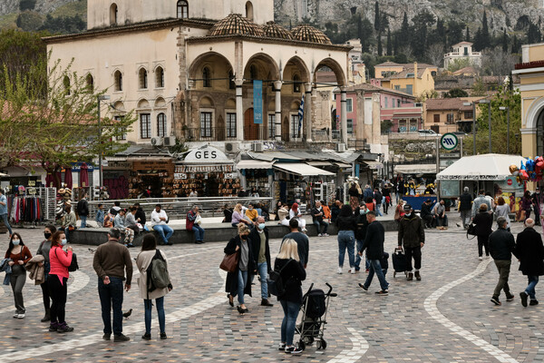 Ο «χάρτης» του κορωνοϊού: 917 κρούσματα στην Αττική, 225 στη Θεσσαλονίκη