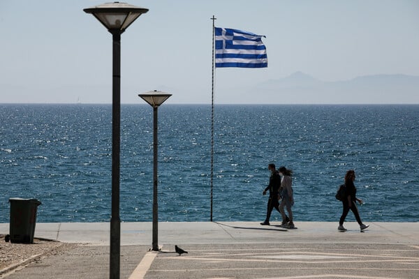 Πάσχα: Πώς θα είναι ο καιρός τη Μεγάλη Εβδομάδα -Έρχονται υψηλές θερμοκρασίες