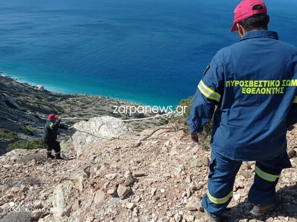 Θάνατος φοιτήτριας στη Γαύδο: Δοκιμή με άλλο όχημα «κατέρριψε» τον ισχυρισμό για λυμένο χειρόφρενο- Τι λέει ο δικηγόρος της οικογένειας