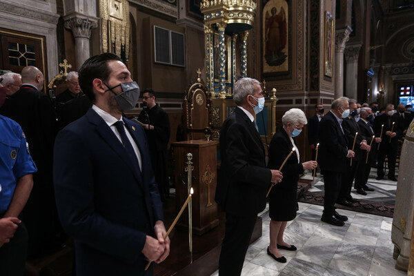 περιφορά επιταφίου 