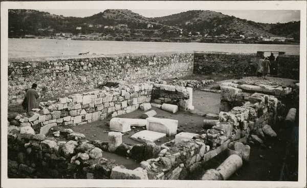 Στη Βουλιαγμένη τη δεκαετία του 1930