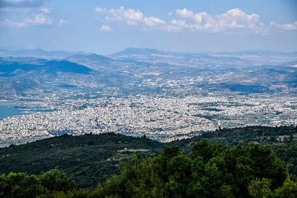 Κορωνοϊός: Εκρηκτική αύξηση του ιικού φορτίου στα λύματα σε Βόλο και Λάρισα