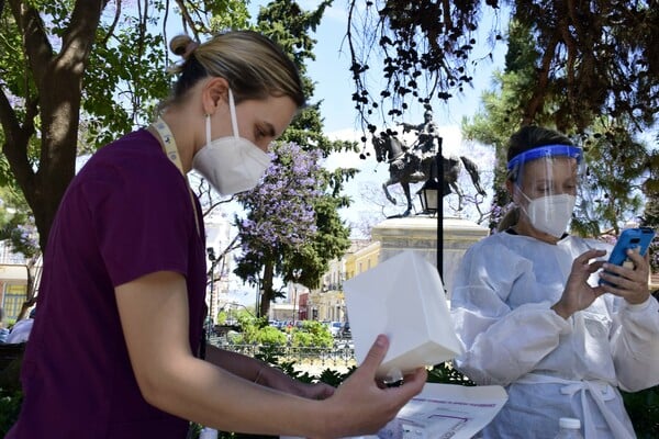 Κορωνοϊός: Ο «χάρτης» των 394 νέων κρουσμάτων- στην Αττική και στη Θεσσαλονίκη