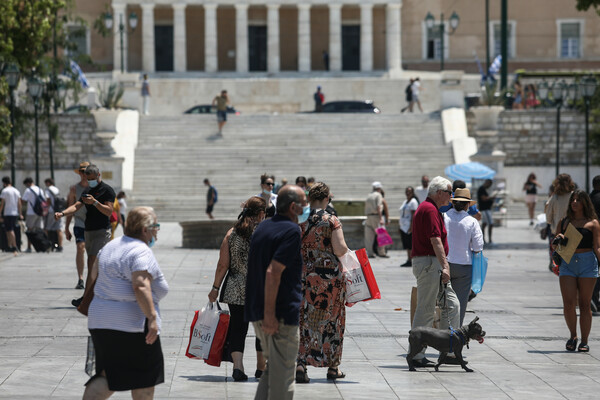 Εκθετική αύξηση των κρουσμάτων στην Ελλάδα