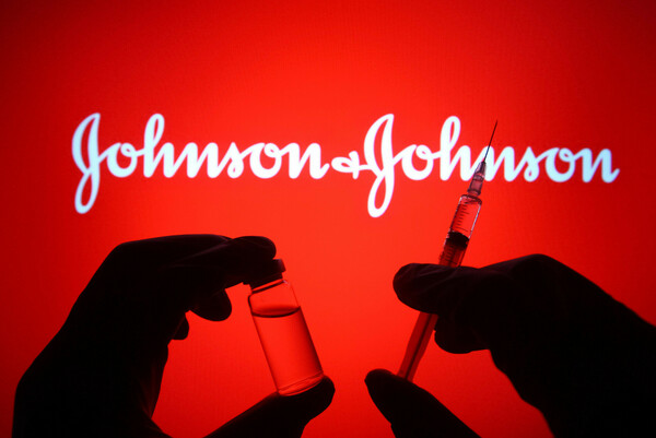 Εμβόλιο Johnson & Johnson: Πόσο διαρκεί η ανοσία μετά τον εμβολιασμό -Tι έδειξε πρόσφατη έρευνα 