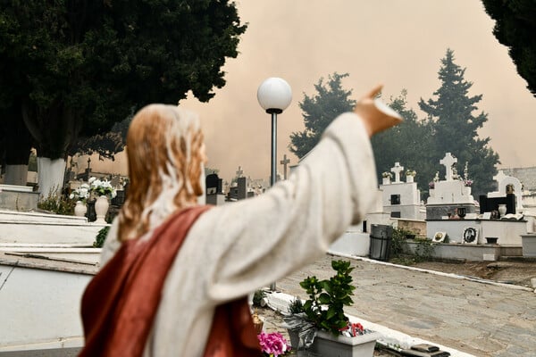 Καμμένοι τάφοι στις Αφίδνες