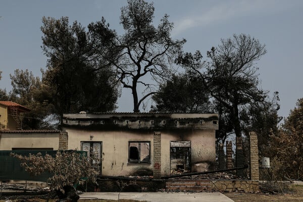 Αναζωπυρώνεται η φωτιά σε Βόρεια Εύβοια και Γορτυνία - Κρουνοί χωρίς νερό λόγω