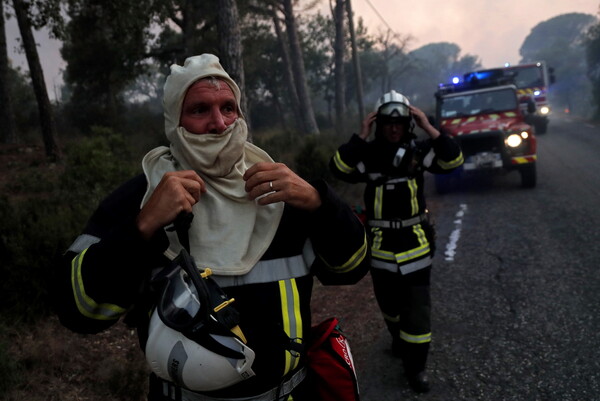 Καίγεται το Σεν Τροπέ: Χιλιάδες πυροσβέστες στη μάχη- «Η μεγαλύτερη φωτιά του καλοκαιριού»