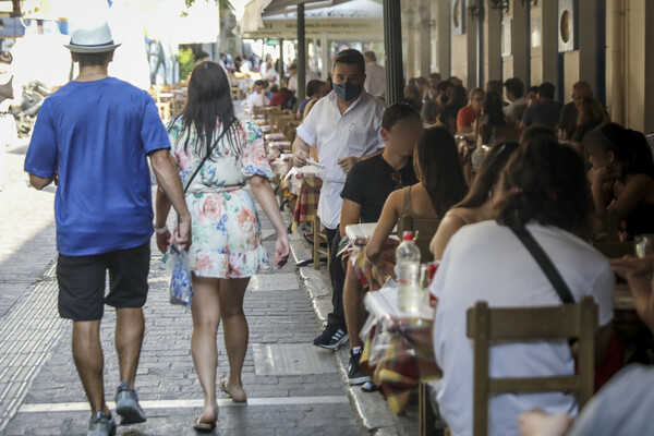 Κορωνοϊός στην Ελλάδα: κρούσματα και θάνατοι σε 24 ώρες- διασωληνωμένοι