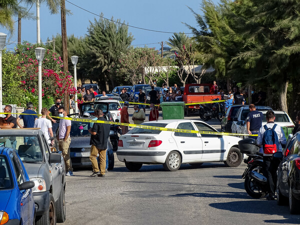 Γυναικοκτονία στη Ρόδο: «Ο δολοφόνος δεν την άφηνε ούτε τηλεόραση να δει μόνη της» λένε οι γονείς του θύματος