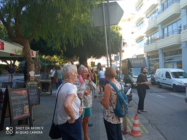 Σεισμός 5,8 Ρίχτερ στην Κρήτη: Οι πρώτες εικόνες - Zημιές σε κτήρια, οι κάτοικοι στους δρόμους