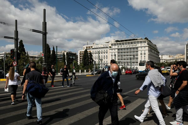 Ο «χάρτης» του κορωνοϊού: 448 νέα κρούσματα στην Αττική, 394 στη Θεσσαλονίκη