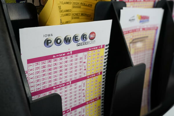 Powerball: 635 εκατ. δολάρια μετά από 39 συνεχόμενα τζακποτ