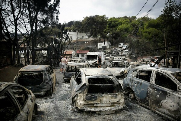 Μάτι: Επιστολή-κόλαφος από συγγενείς θυμάτων – «Θίγουν βάναυσα νεκρούς και ζωντανούς»