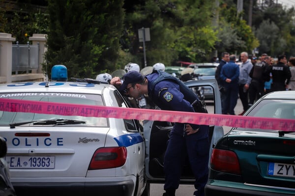 Εξαρθρώθηκε μεγάλο κύκλωμα κοκαΐνης - Έξι συλλήψεις σε Χαλάνδρι και Πειραιά «μετά από πληροφορίες»