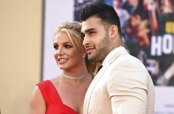 Britney Spears blames mom for giving dad ‘the idea’ of conservatorship