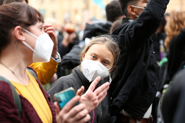 COP26: Κοσμοσυρροή στις διαδηλώσεις για το κλίμα στη Γλασκώβη- Παρούση η Γκρέτα Τούνμπεργκ