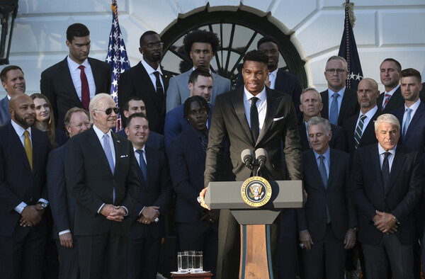 antetokounmpo white house