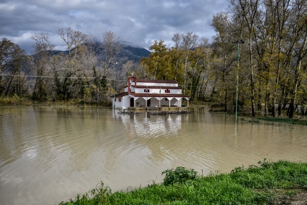 Πλημμύρα από την κακοκαιρία