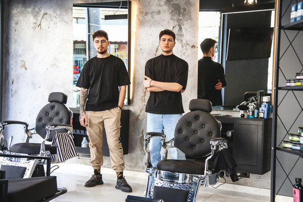 ΑΦΙΕΡΩΜΑ Barber shop