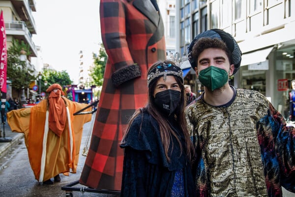 Πλεύρης: Τις επόμενες ημέρες θα αποφασίσει η επιτροπή αν θα γίνουν καρναβάλια