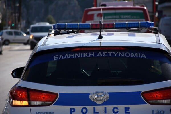 Βόλος: Απείλησε με πιστόλι κρότου την πρώην σύζυγό του - «Αν ξανασυμβεί οτιδήποτε, θα πεθάνεις»