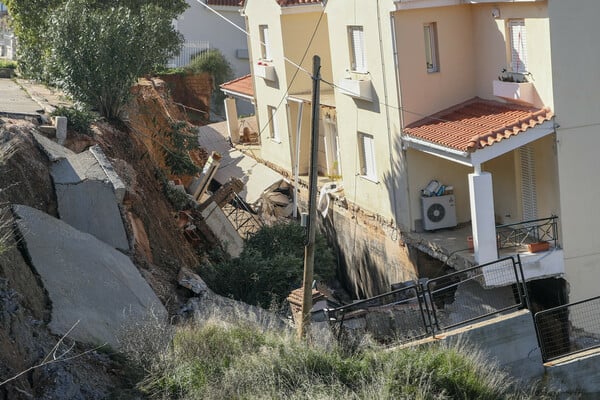 «Βουλιάζουν» σπίτια στο Νέο Βουτζά -Πώς εξηγείται το φαινόμενο