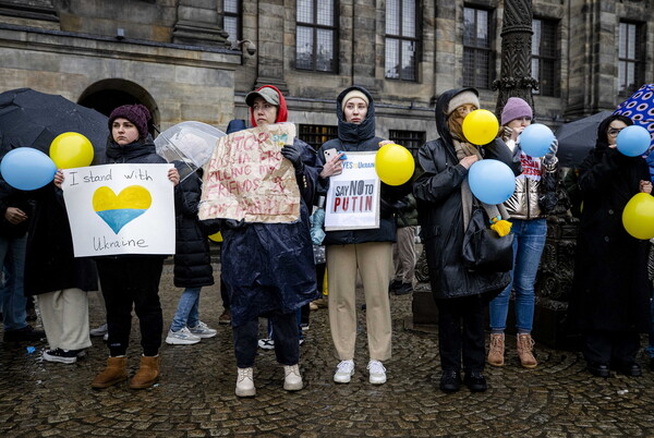 People rally worldwide in support of Ukraine – in pictures