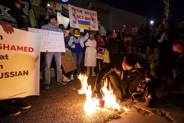 People rally worldwide in support of Ukraine – in pictures