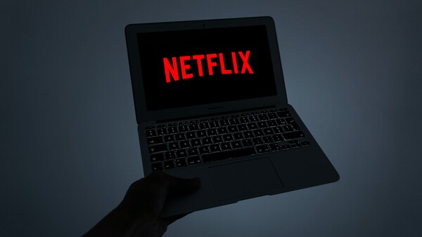 Το Netflix αρνείται να προβάλλει ρωσικά κανάλια