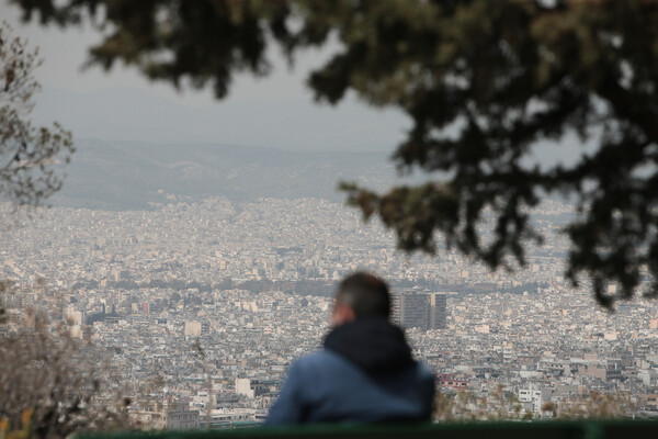 Weather: African dust covered Athens - 