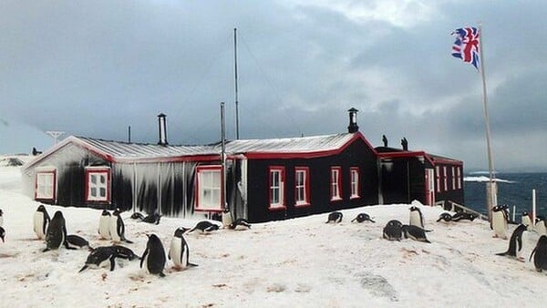 British charity hunts for team to run Antarctica post office