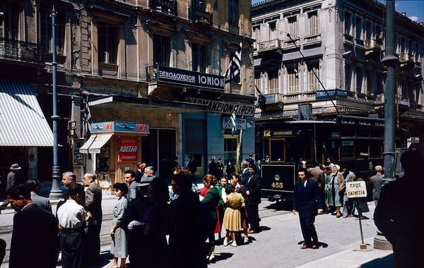 Μεγάλη Παρασκευή στην Αθήνα του 1952