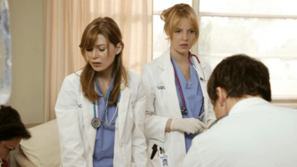 Έλεν Πομπέο: Η Κάθρλιν Χέιγκλ είχε 100% δίκιο όταν κατήγγειλε τις εργασιακές συνθήκες στο Grey's Anatomy