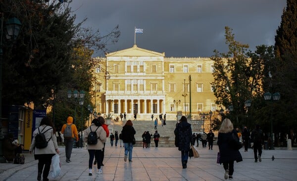 Δημοσκόπηση Alco: Έξι στους δέκα πολίτες ανησυχούν για την ακρίβεια