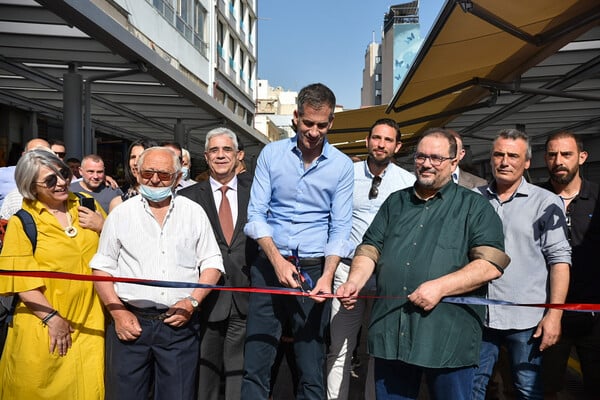 Η ανακαινισμένη Βαρβάκειος εγκαινιάστηκε - Το πριν και το μετά