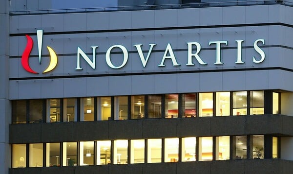 Υπόθεση Novartis: Εισαγγελική παρέμβαση για το αν υπήρξε αλλοίωση εγγράφου του FBI