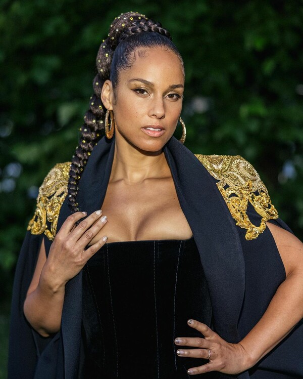 Τα τραγούδια της Alicia Keys στο Πλατινένιο Ιωβηλαίο δεν άρεσαν στους Βρετανούς αλλά υπήρχε λόγος