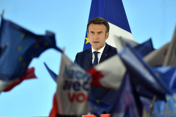 Γαλλικές εκλογές: Ισχνό προβάδισμα στον α' γύρο - Ο Μακρόν κινδυνεύει να χάσει την απόλυτη πλειοψηφία 
