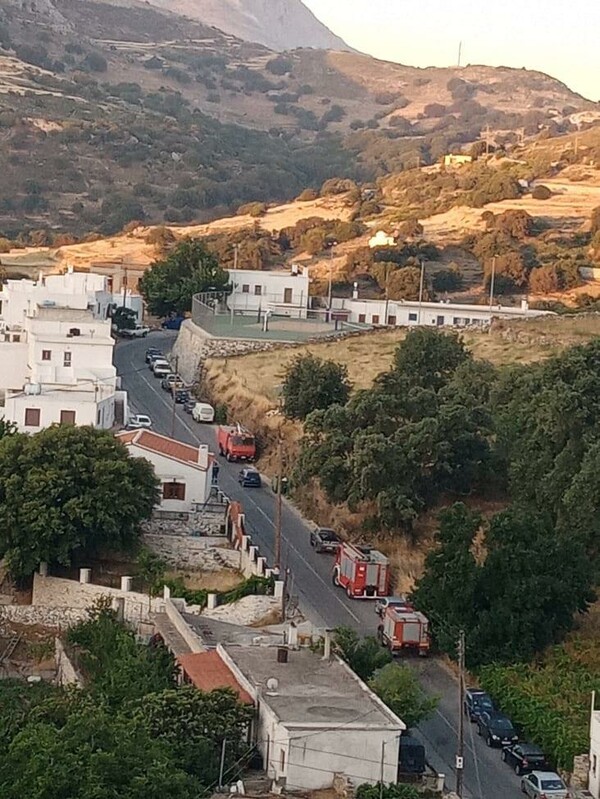 Φωτιά στην απείρανθο της Νάξου 