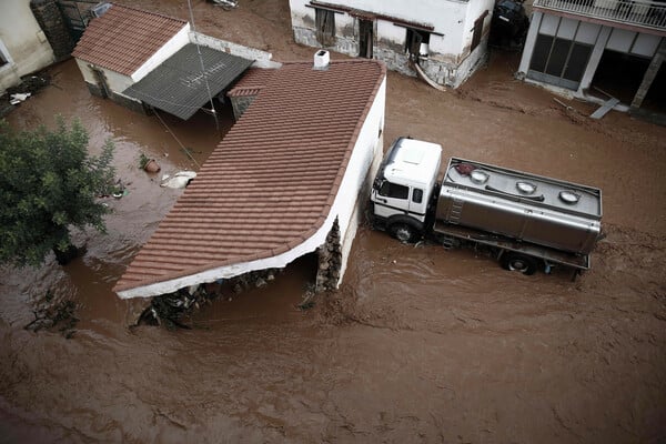 Φονικές πλημμύρες στη Μάνδρα: Εξαγοράσιμες ποινές πάνω από 6 έτη στους 8 που κρίθηκαν ένοχοι