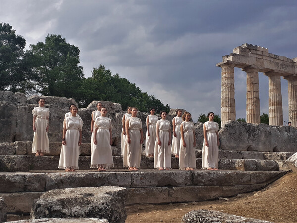 έναρξη των Νέμεων Αγώνων,