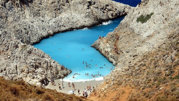 Καιρός: Ζέστη αλλά και βροχές σήμερα -Στους 37°C θα φτάσει ο υδράργυρος