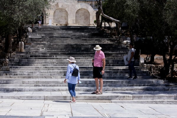 Ο «χάρτης» του κορωνοϊού: 9.271 νέα κρούσματα στην Αττική, 1.281 στη Θεσσαλονίκη, 723 στο Ηράκλειο